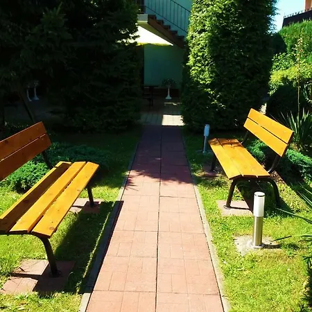 Pokoje Goscinne Diuna Międzywodzie