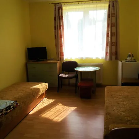 Pokoje Goscinne Diuna *